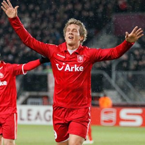 L. de Jong do Liverpoolu?